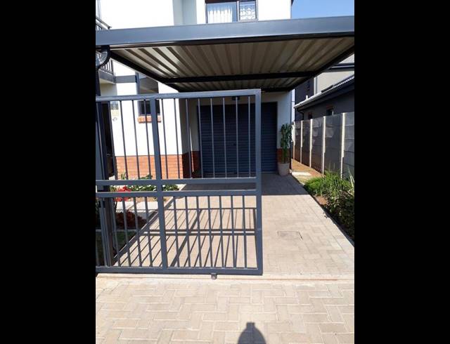 3 BEDROOM HOUSE FOR SALE IN LEOPARD’S REST